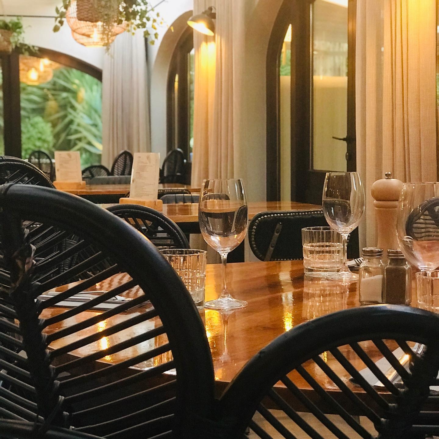 Live Music, Entertainment, Sports Bar & Nightclub Guide in Javea