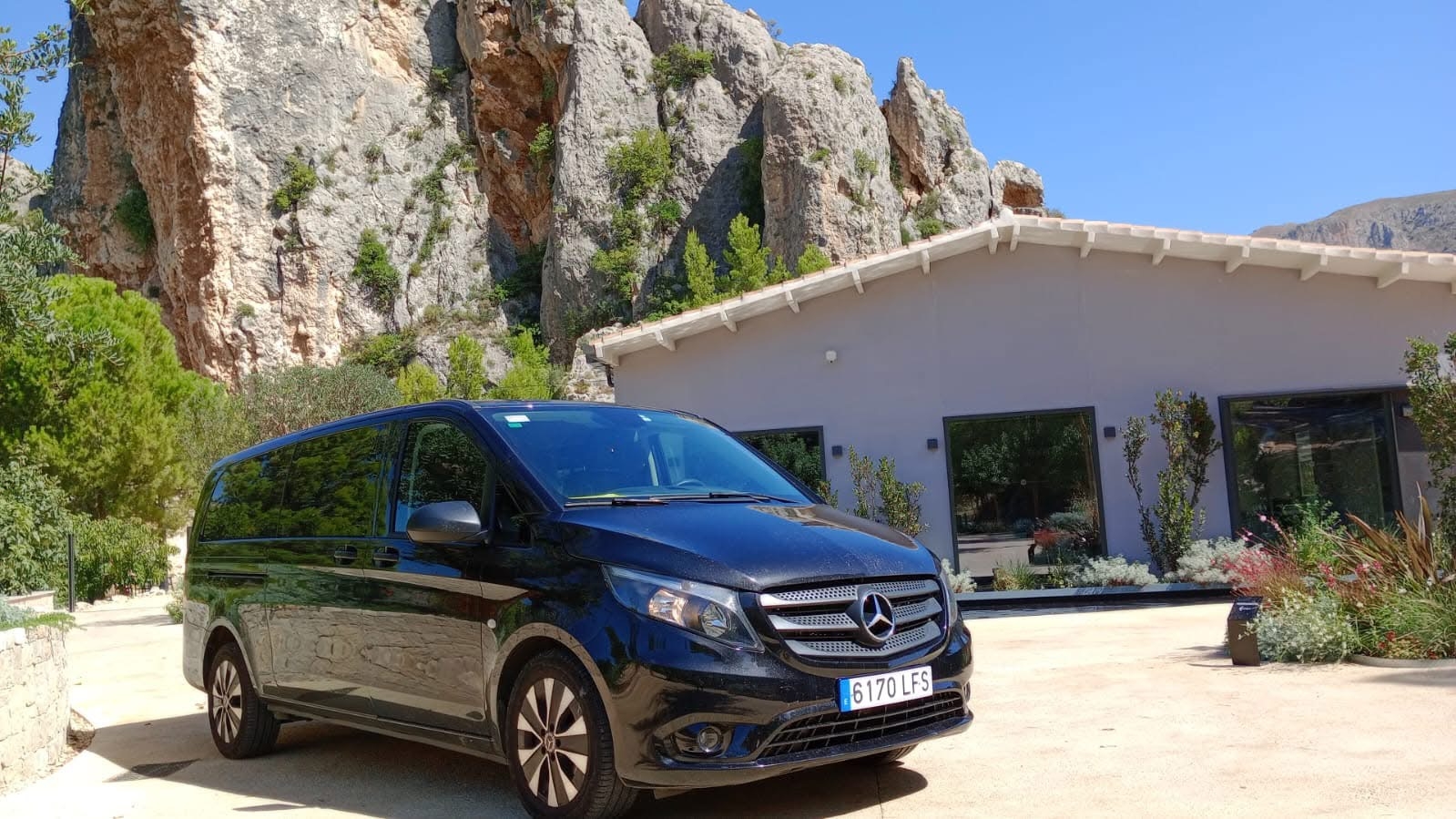 Beniconnnect - Private Taxi Transfers from Alicante Airport
