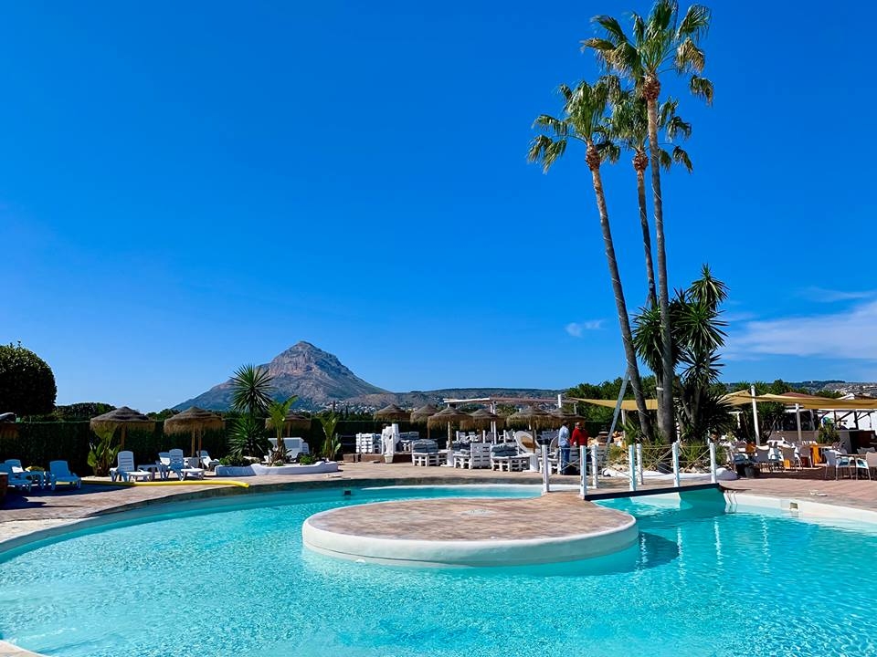 Isla Bonita Javea - Restaurant & Swimming Pool