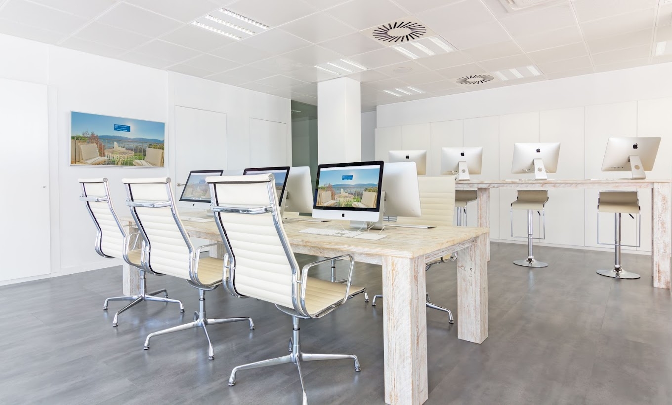 Blue Square - Estate Agent Javea