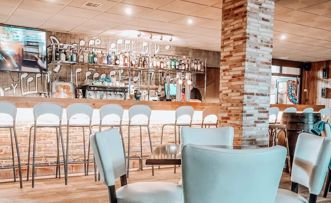Live Music, Entertainment & Sports Bar Guide in Moraira