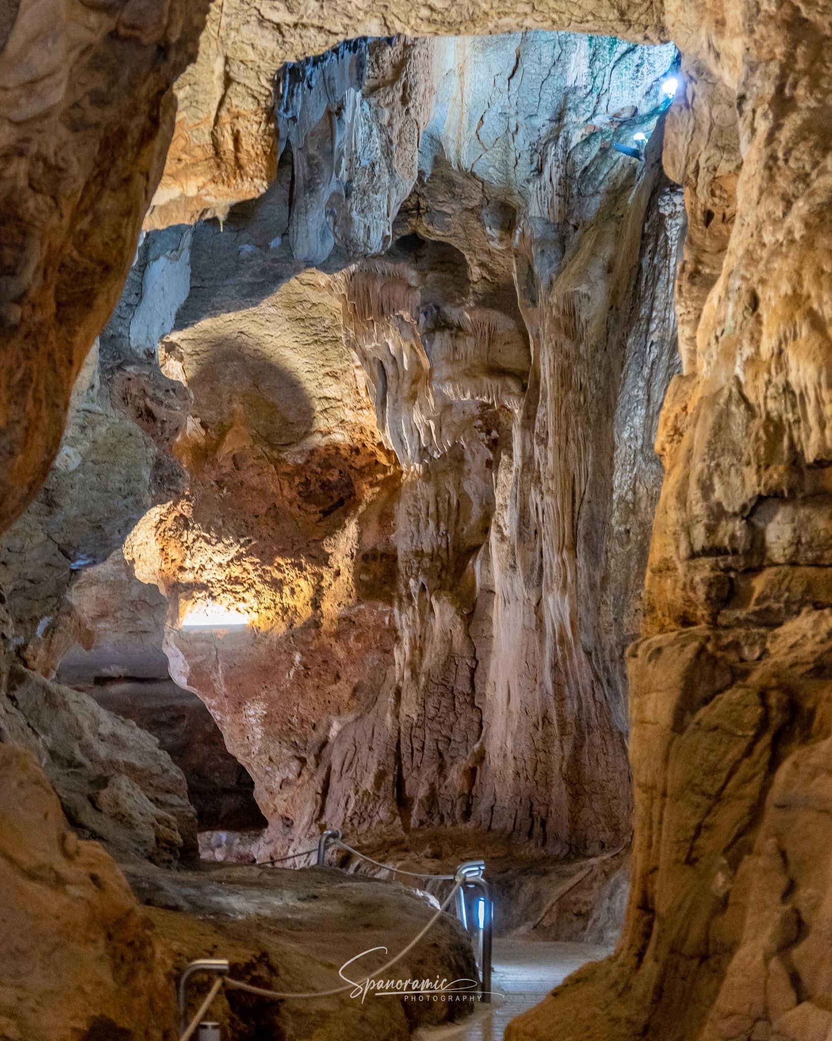 Cueva de las Calaveras Benidoleig - Cave of the Skulls