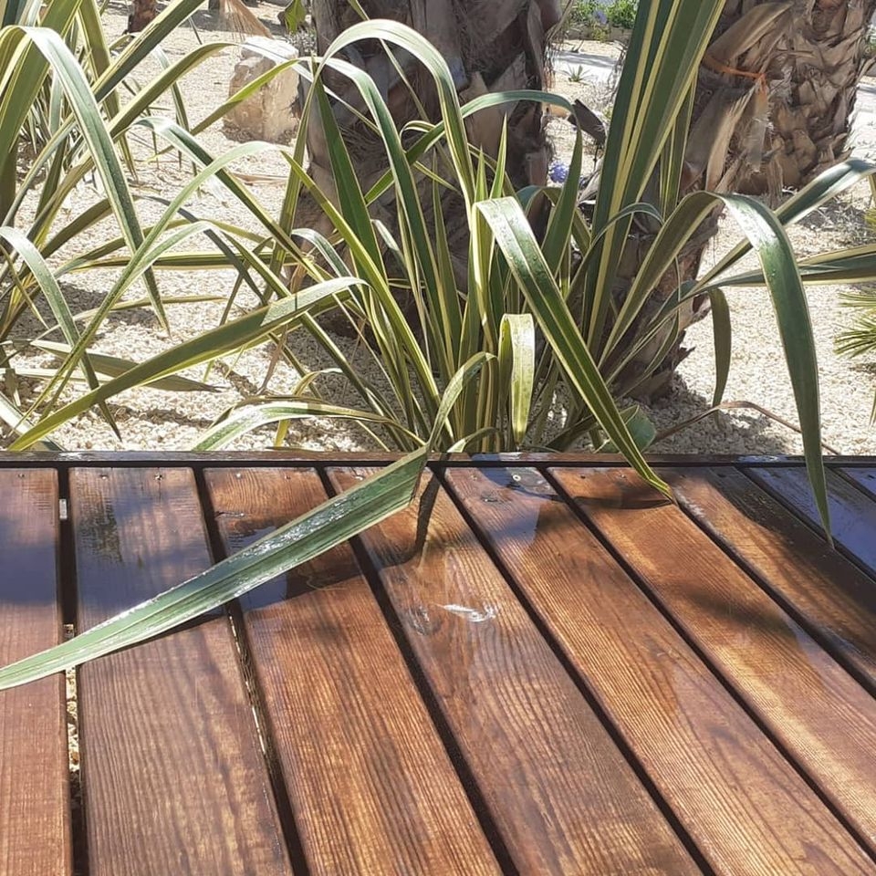 Charlesworth Gardens - Landscape Gardening & Garden Design